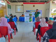 PENYULUHAN (PENINGKATAN PRODUKTIVITASSAYURAN PEKARANGAN DAN PELATIHAN PEMBUATAN PUPUK KOMPOS